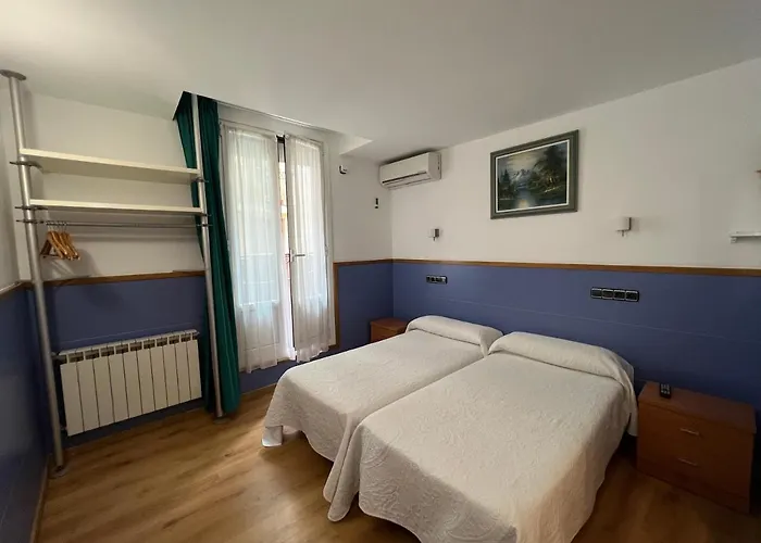 Irune By Vivere Pensjonat *