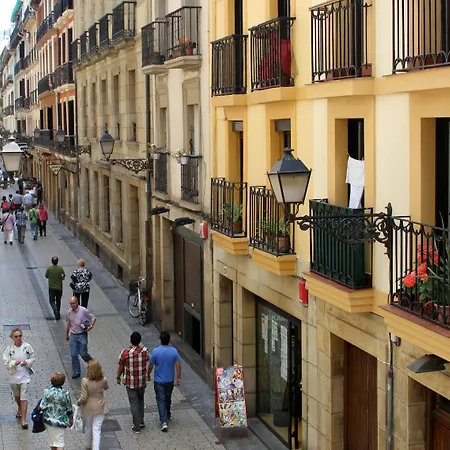 Irune By Vivere Πανσιόν