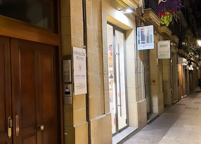 Irune By Vivere Πανσιόν *